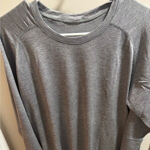 Lululemon Metal Vent Long Sleeve Shirt